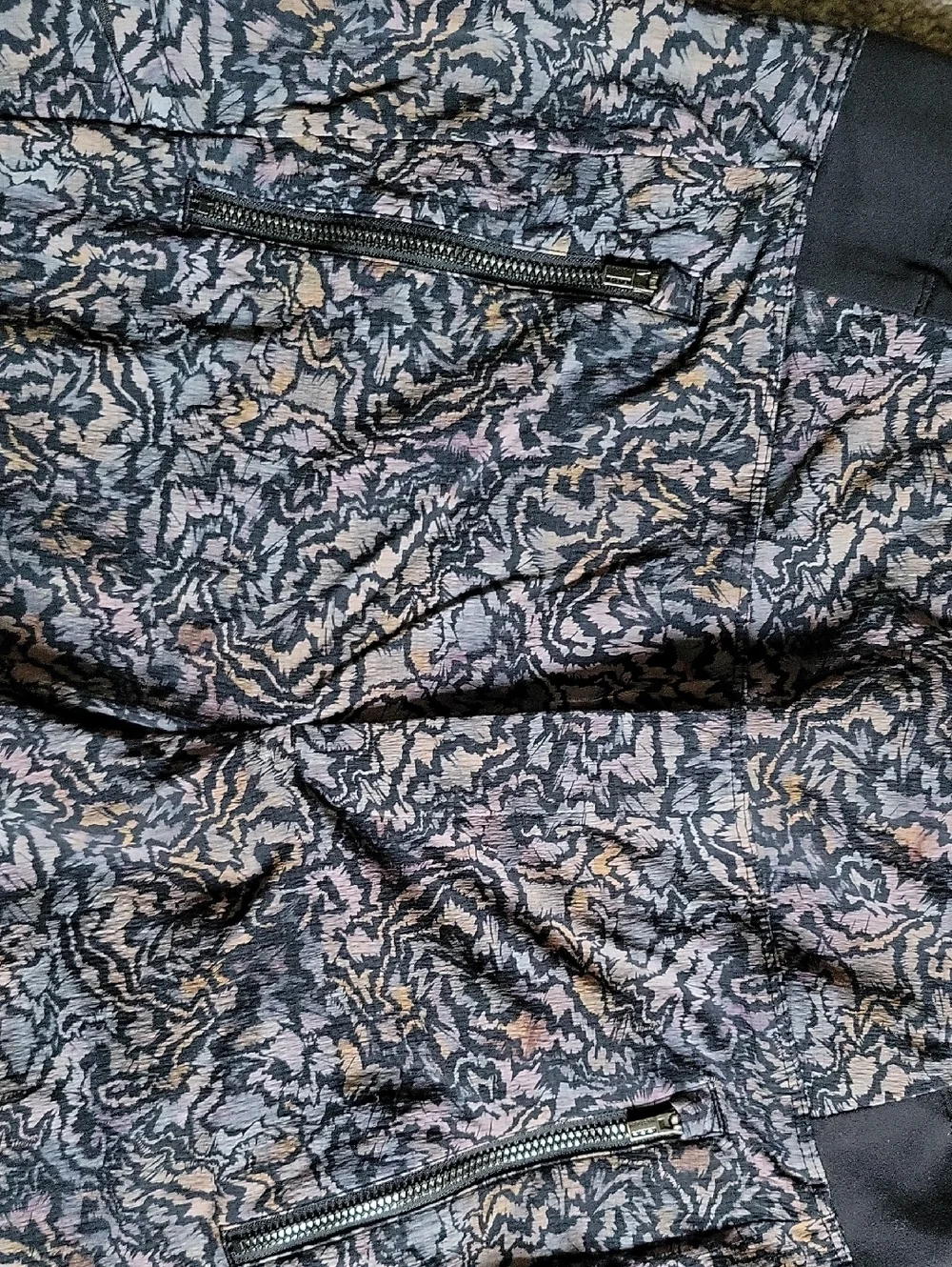 Athleta Trekkie North Jogger Pants Kinetic Abstract Size 6 - Picture 8 of 10